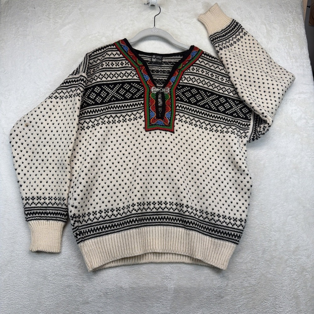 Dale of Norway Mens L 44 Wool Sweater Norwegian Nordic Ski Vintage Setesdal